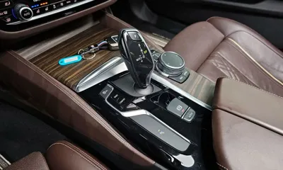 BMW 5-Series 2019, 86291 км, за 15370.46 USD - фото 9