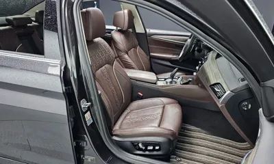 BMW 5-Series 2019, 86291 км, за 15370.46 USD - фото 10