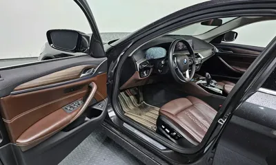 BMW 5-Series 2019, 86291 км, за 15370.46 USD - фото 11