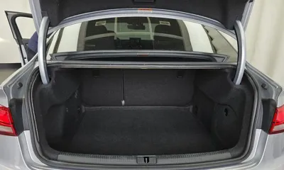 Audi A3 2018, 34868 км, за 8078.18 USD - фото 20