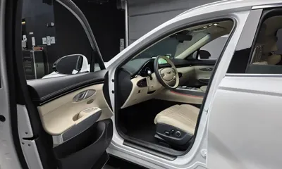 Genesis GV70 2024, 15413 км, за 32903.86 USD - фото 11