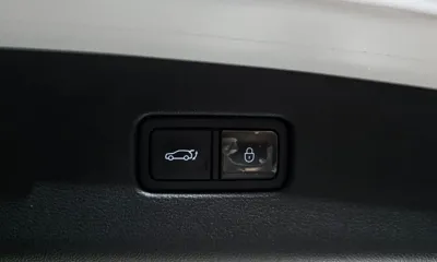 Genesis GV70 2024, 15413 км, за 32903.86 USD - фото 20