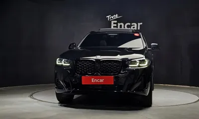 BMW X4 2025, 5039 км, за 54483.39 USD