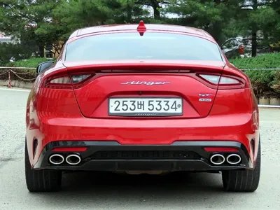 Kia Stinger 2018, 92937 км, за 9058.68 USD