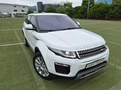 Land Rover Range Rover Evoque 2018, 118013 км, за 7748.91 USD