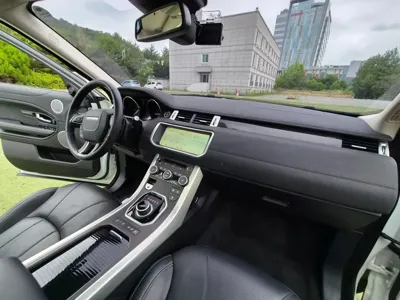 Land Rover Range Rover Evoque 2018, 118013 км, за 7748.91 USD - фото 15