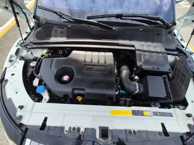 Land Rover Range Rover Evoque 2018, 118013 км, за 7748.91 USD - фото 20
