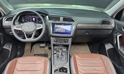 Volkswagen Tiguan 2023, 24563 км, за 22847.66 USD - фото 7