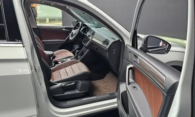 Volkswagen Tiguan 2023, 24563 км, за 22847.66 USD - фото 10