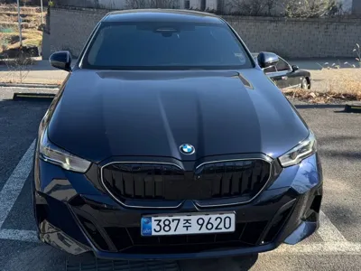 BMW 5-Series · 2026 год