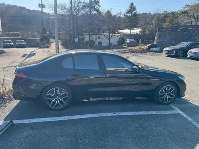 BMW 5-Series 2026, 1690 км, за 26197.74 USD
