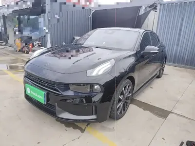 Lynk & Co 03 2021, 61100 км, за 10980.53 USD