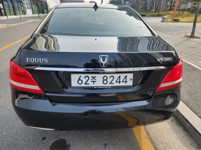 Hyundai Equus 2014, 129738 км, за 5070.53 USD