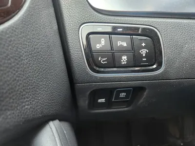 Hyundai Equus 2014, 129738 км, за 5070.53 USD - фото 15