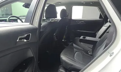 Kia Sportage 2024, 47766 км, за 16345.02 USD - фото 11