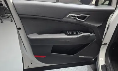 Kia Sportage 2024, 47766 км, за 16345.02 USD - фото 24