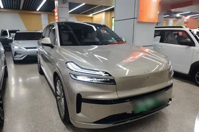 ONVO Luxeed L90 2025, 15000 км, за 26113 USD