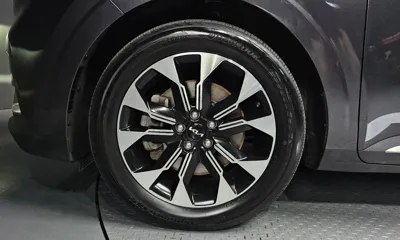 Kia Canival 2023, 69183 км, за 18839.44 USD