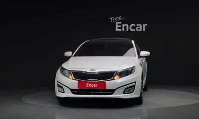 Kia K5 2014, 195825 км, за 3479.06 USD
