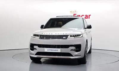 Land Rover Range Rover Sport 2025, 6364 км, за 96416.99 USD