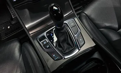 Hyundai Grandeur 2017, 47215 км, за 8784.26 USD - фото 9