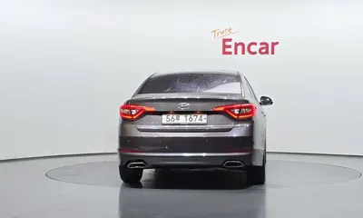 Hyundai Sonata 2017, 90192 км, за 6892.48 USD