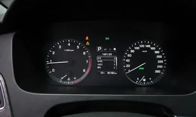Hyundai Sonata 2017, 90192 км, за 6830.61 USD - фото 8