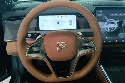 BYD Han L 2025, 7700 км, за 29263 USD - фото 18