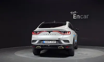 Renault-KoreaSamsung Arkana 2025, 7932 км, за 16848.83 USD