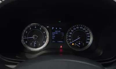 Hyundai Venue 2020, 114783 км, за 7090.82 USD - фото 8
