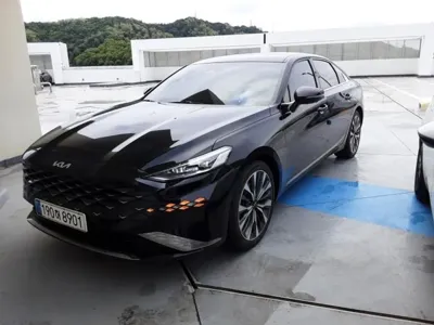 Kia K8 2022, 87794 км, за 2914.53 USD