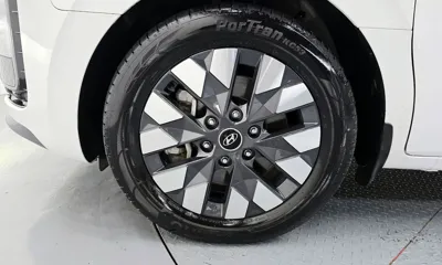 Hyundai Staria 2023, 57153 км, за 20802.18 USD