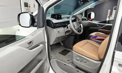 Hyundai Staria 2023, 57153 км, за 20802.18 USD - фото 8