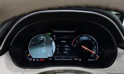 Genesis GV70 2023, 26191 км, за 28554.55 USD - фото 8