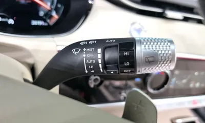 Genesis GV70 2023, 26191 км, за 28554.55 USD - фото 28