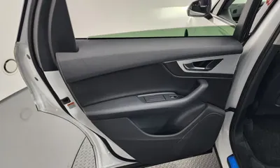 Audi Q7 2019, 33237 км, за 65636.08 USD - фото 25