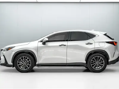 Lexus NX 2023, 41000 км, за 25377.86 USD