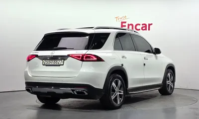 Mercedes-Benz GLE-Class 2020, 41328 км, за 35527.12 USD - фото 2