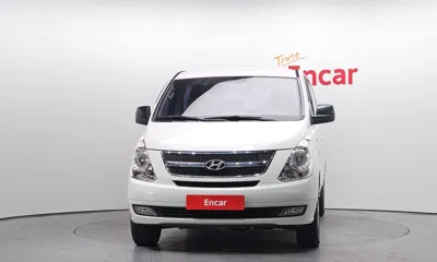Hyundai Starex 2016, 126395 км, за 6607.2 USD