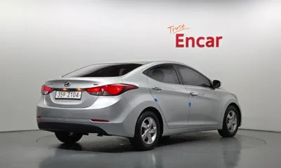 Hyundai Avante 2015, 39578 км, за 4529.34 USD