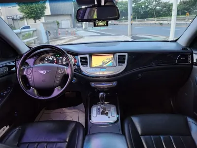 Hyundai Genesis 2012, 143124 км, за 5135.54 USD - фото 6