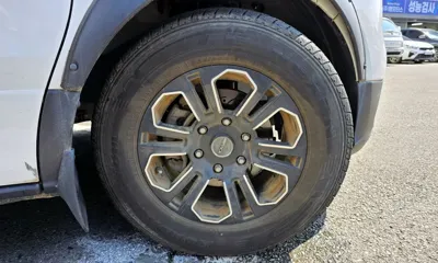 Hyundai Starex 2021, 16162 км, за 39083.01 USD