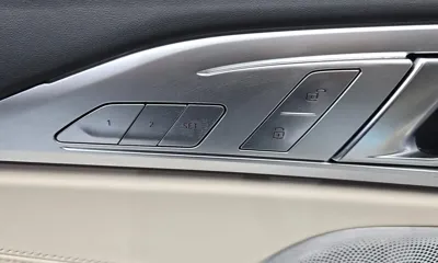 BMW 8-Series 2024, 15800 км, за 59198.59 USD - фото 29