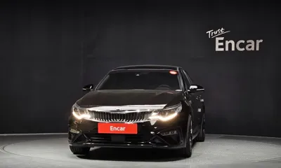 Kia K5 2019, 81497 км, за 8211.91 USD