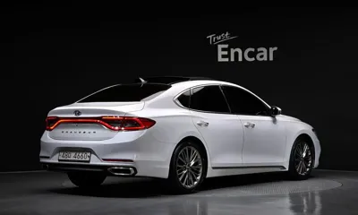 Hyundai Grandeur 2018, 93170 км, за 9183.41 USD