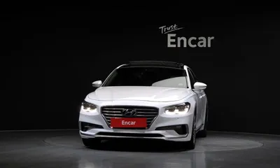 Hyundai Grandeur 2018, 93170 км, за 9183.41 USD