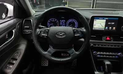 Hyundai Grandeur 2018, 93170 км, за 9183.41 USD - фото 13