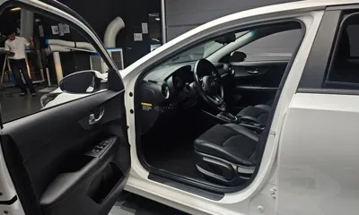 Kia K3 2021, 74075 км, за 8210.72 USD - фото 11