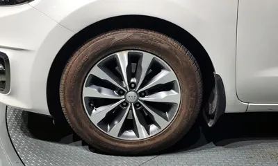 Kia Canival 2016, 211685 км, за 4269.57 USD