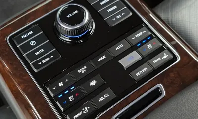 Hyundai Equus 2014, 206708 км, за 3380.35 USD - фото 19